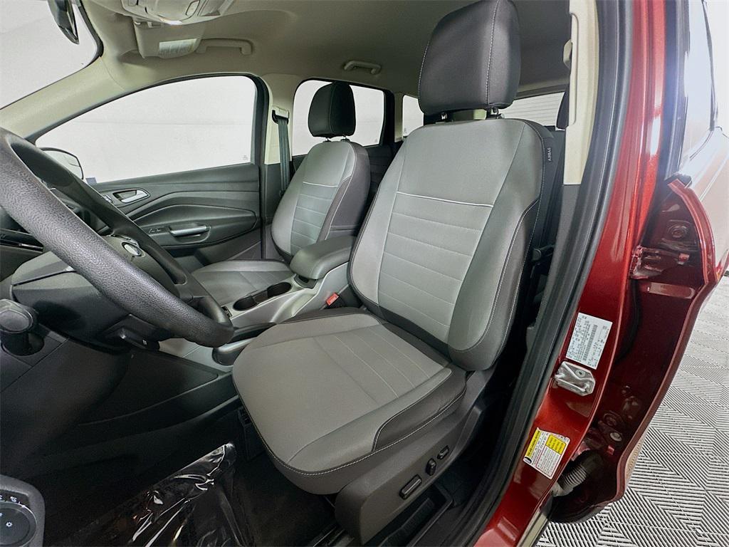 used 2015 Ford Escape car, priced at $7,777