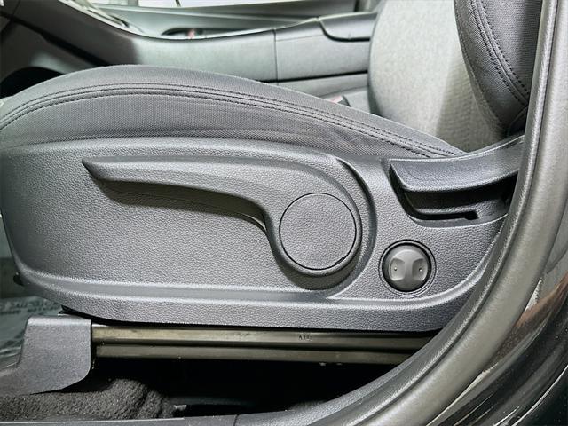 used 2021 Hyundai Santa Fe car, priced at $16,390