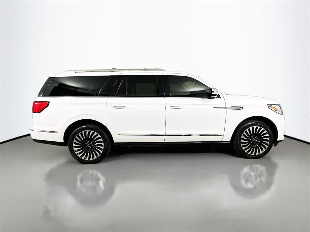 used 2020 Lincoln Navigator car, priced at $36,900