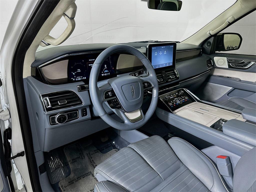 used 2020 Lincoln Navigator car, priced at $36,900