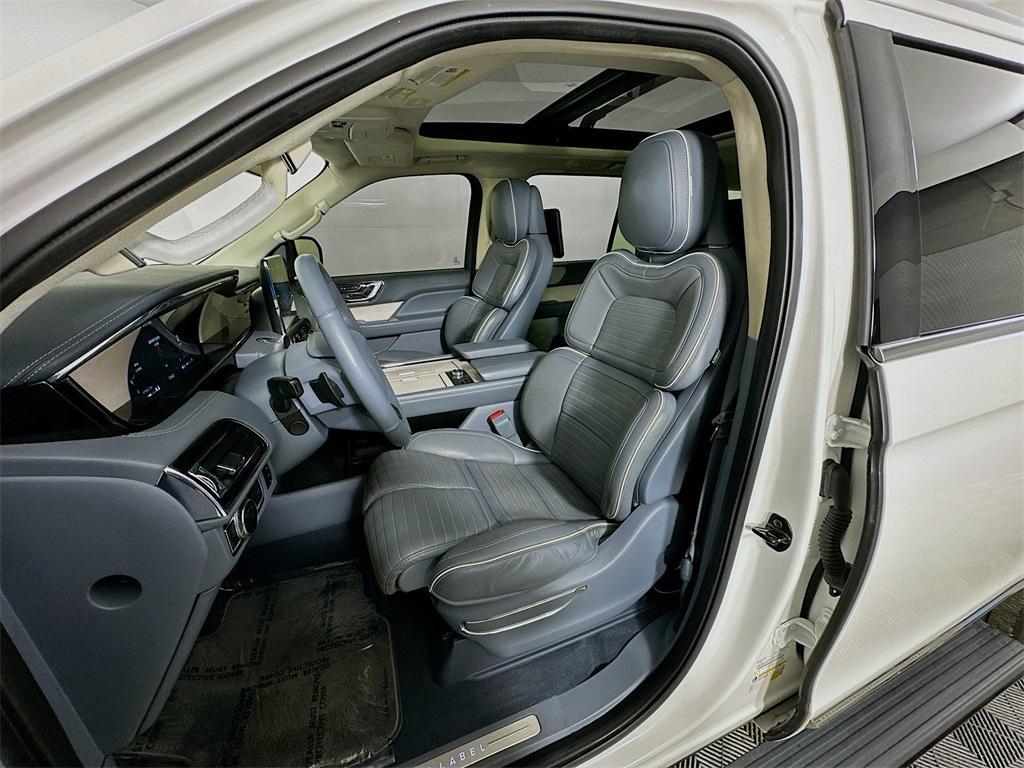 used 2020 Lincoln Navigator car, priced at $36,900
