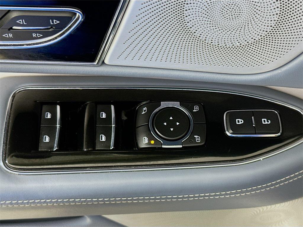 used 2020 Lincoln Navigator car, priced at $36,900