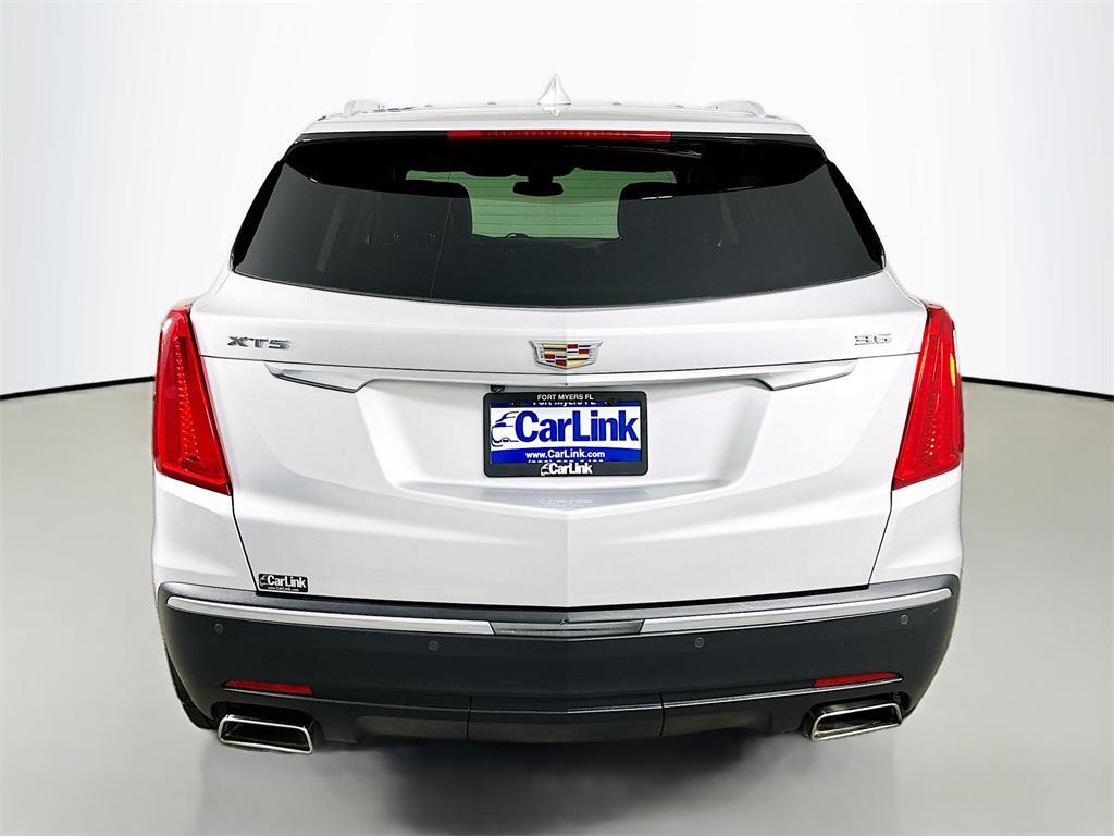 used 2018 Cadillac XT5 car, priced at $19,900