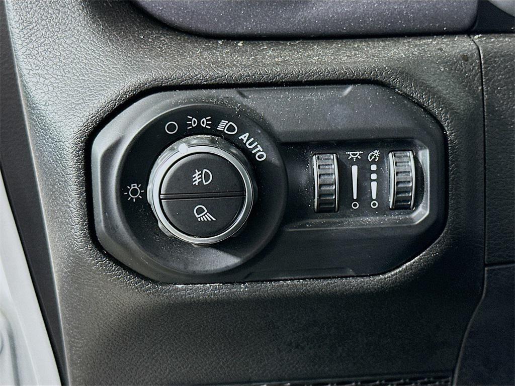 used 2020 Jeep Gladiator car, priced at $30,690
