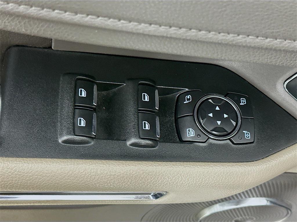 used 2020 Ford Expedition car, priced at $24,900