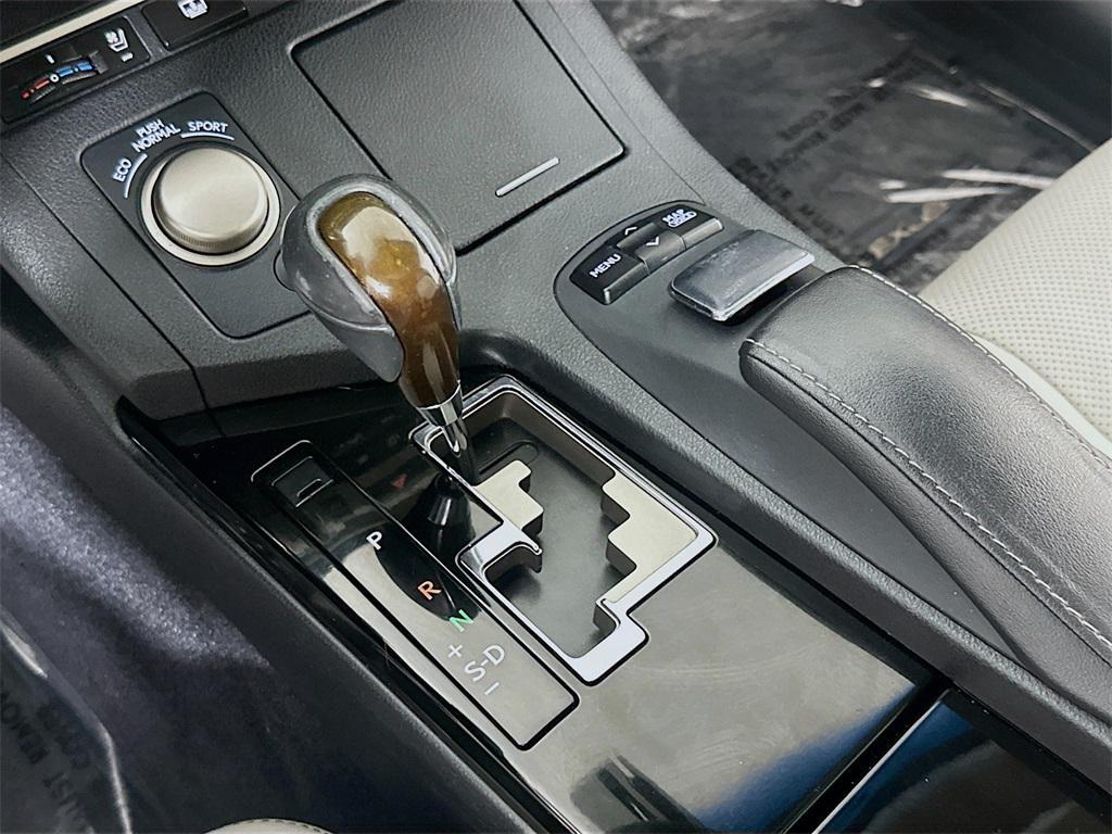 used 2014 Lexus ES 350 car, priced at $15,900