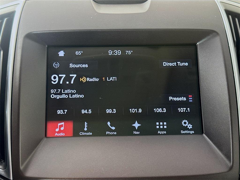 used 2016 Ford Edge car, priced at $10,900