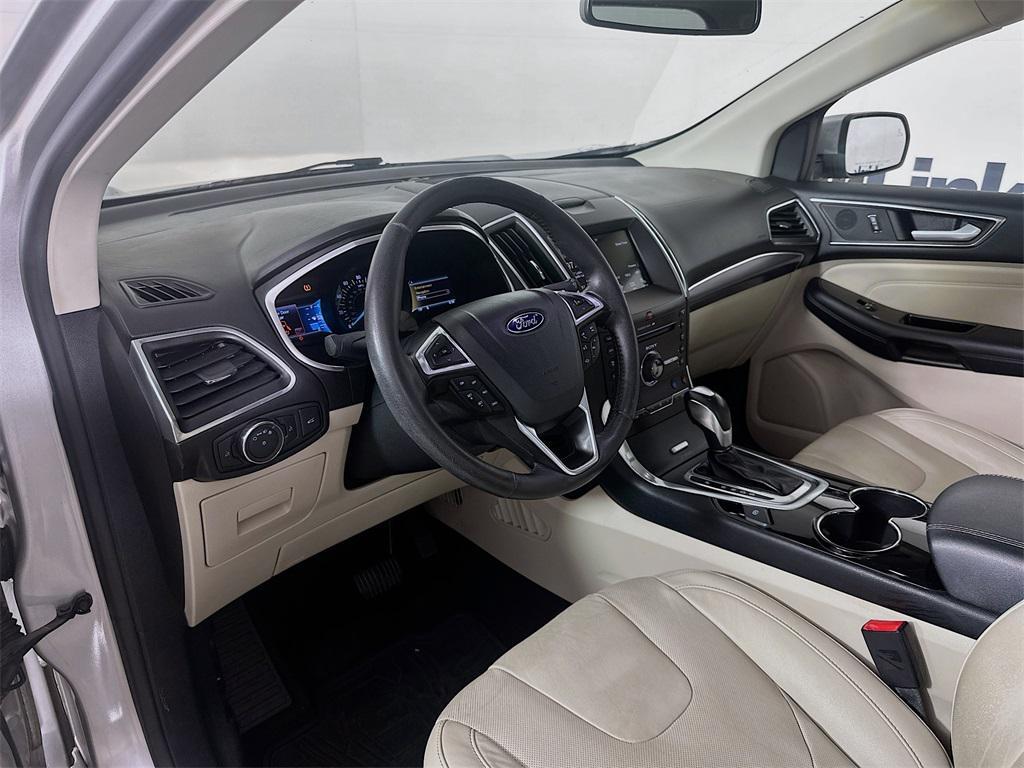 used 2016 Ford Edge car, priced at $10,900