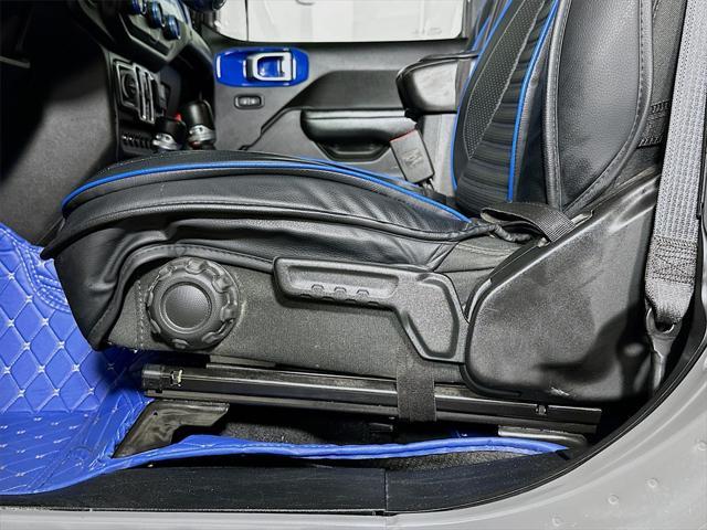 used 2019 Jeep Wrangler Unlimited car, priced at $24,690
