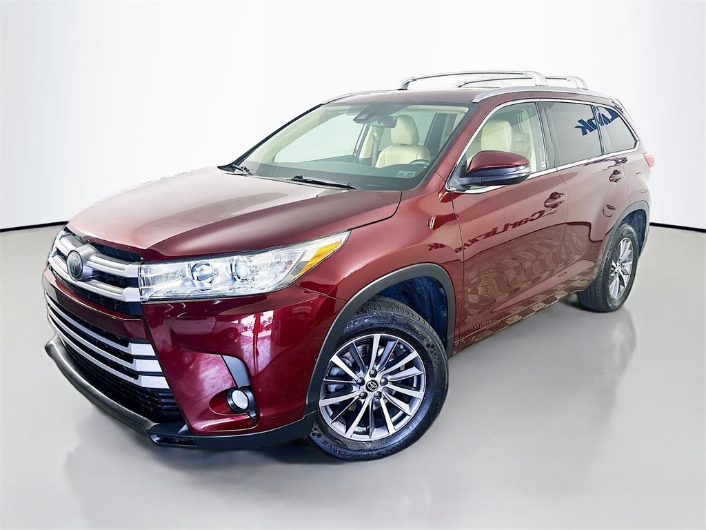 used 2018 Toyota Highlander car, priced at $15,900