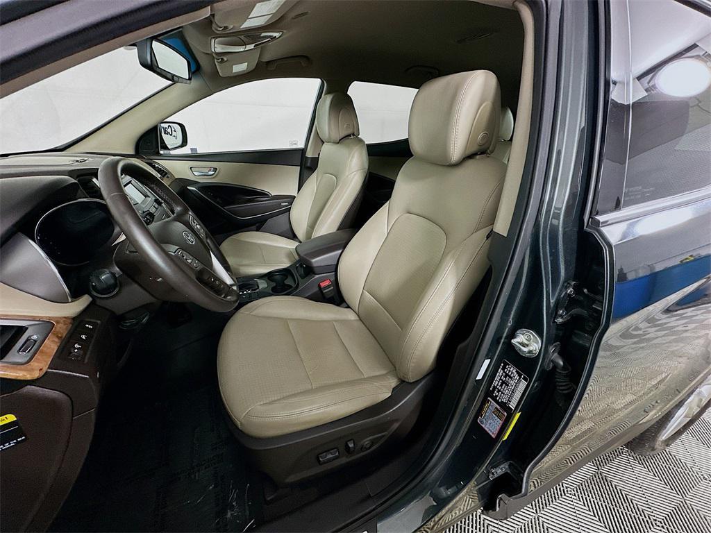 used 2013 Hyundai Santa Fe car, priced at $8,250