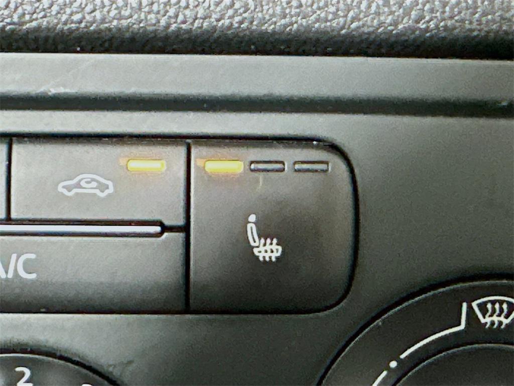 used 2013 Volkswagen Beetle car, priced at $11,900