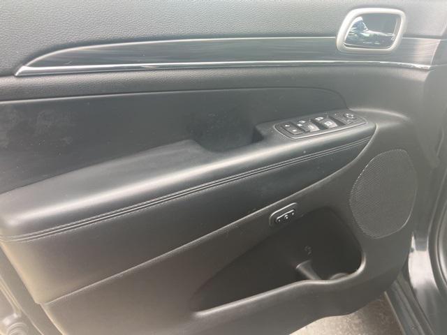 used 2020 Jeep Grand Cherokee car, priced at $15,995