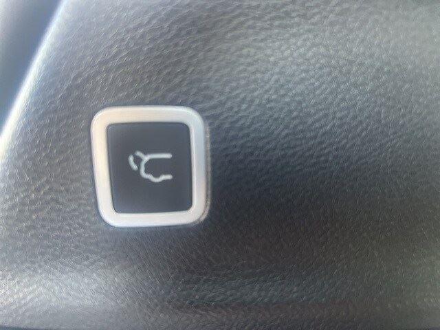 new 2026 Chrysler Pacifica car, priced at $43,589