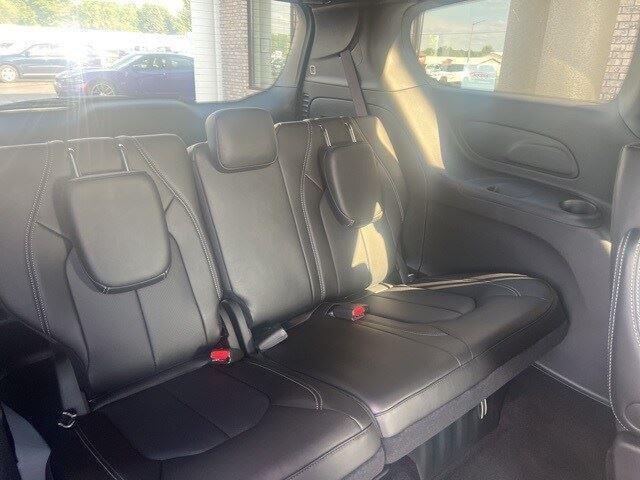new 2026 Chrysler Pacifica car, priced at $43,589