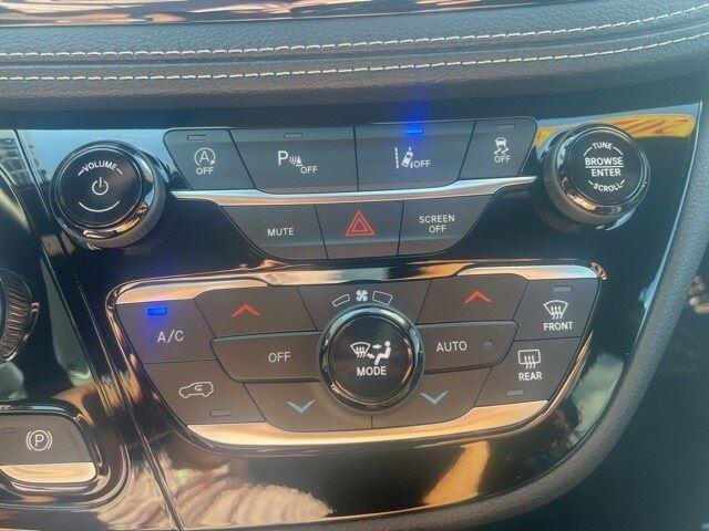 new 2026 Chrysler Pacifica car, priced at $43,589