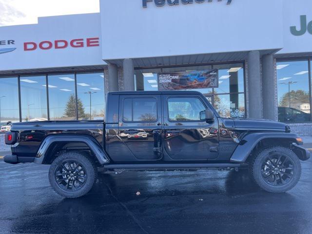 new 2025 Jeep Gladiator car, priced at $43,385