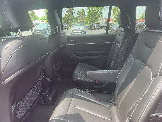 new 2025 Jeep Grand Cherokee L car, priced at $51,154