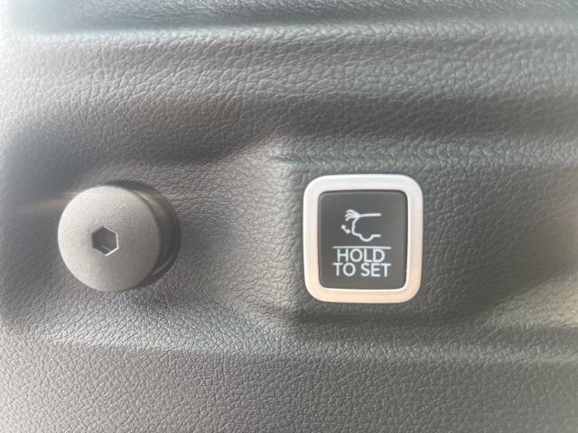 new 2025 Jeep Grand Cherokee L car, priced at $52,220