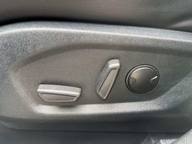used 2022 Ford Edge car