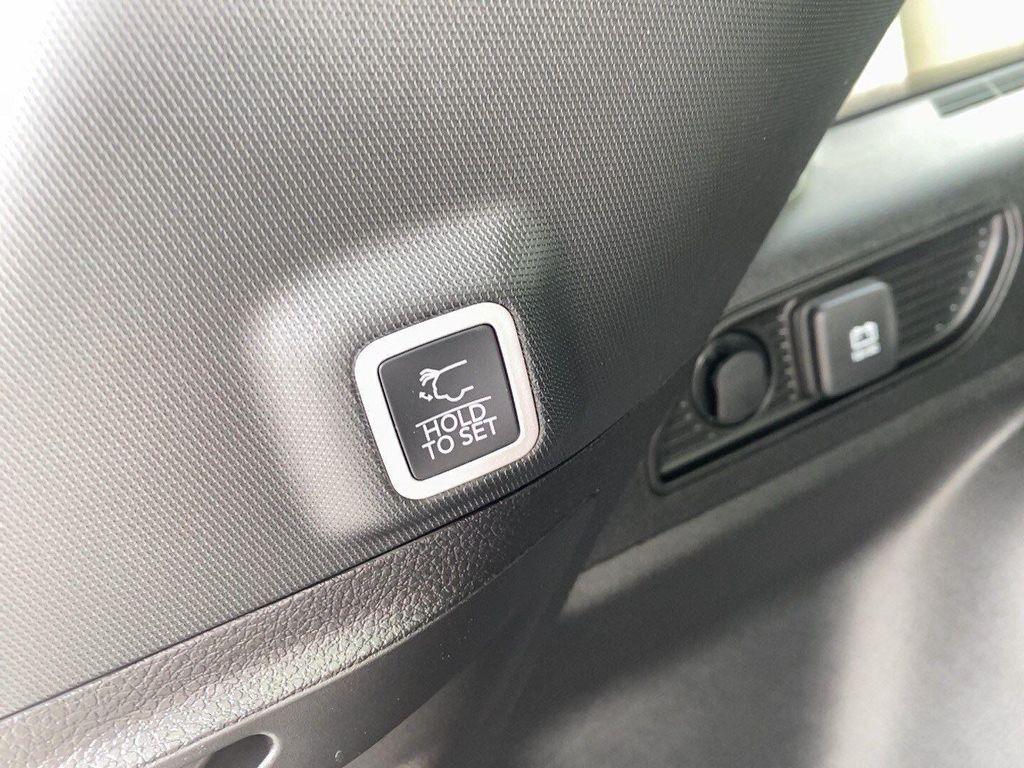 new 2025 Jeep Grand Cherokee car, priced at $45,257