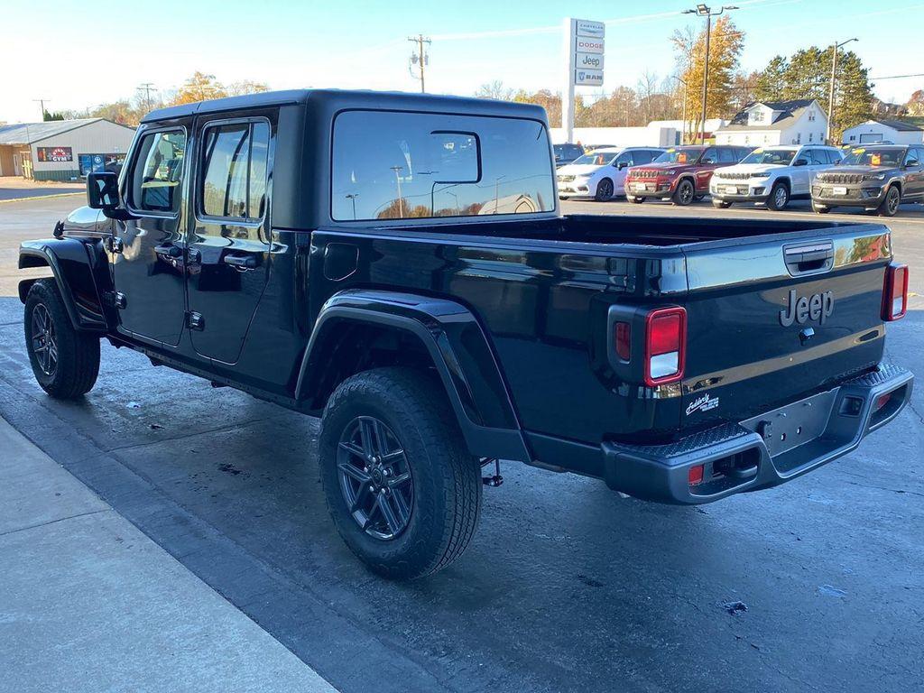 new 2026 Jeep Gladiator car, priced at $49,839