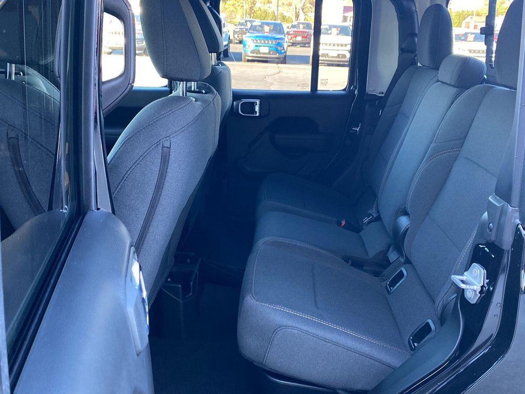 new 2026 Jeep Gladiator car, priced at $49,839