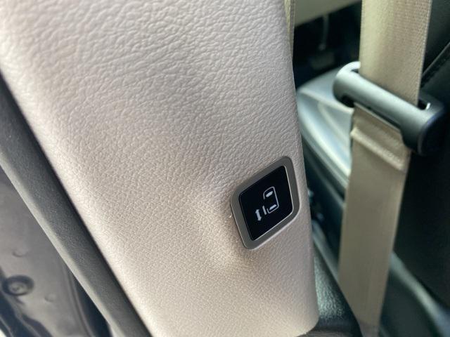 used 2023 Chrysler Pacifica car, priced at $24,695