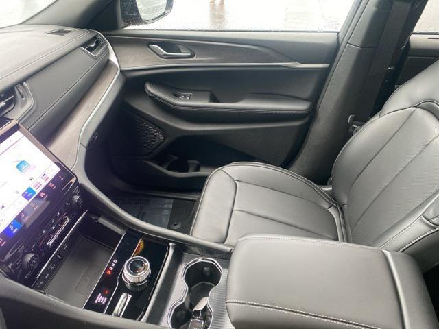 new 2025 Jeep Grand Cherokee L car, priced at $56,030