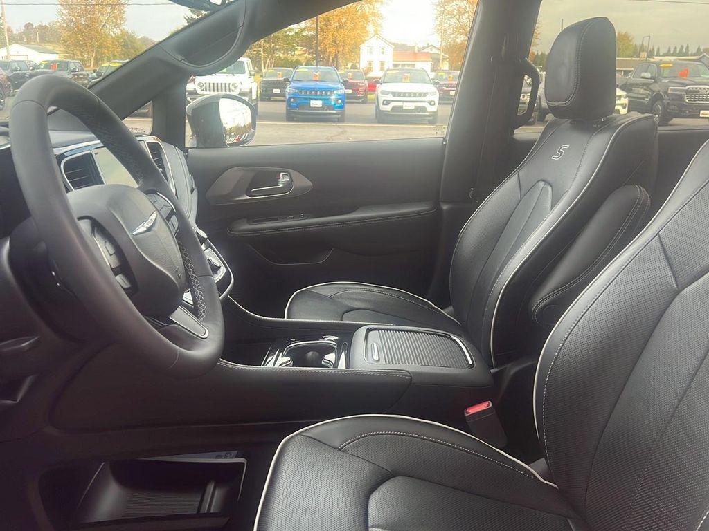 used 2023 Chrysler Pacifica car, priced at $31,495