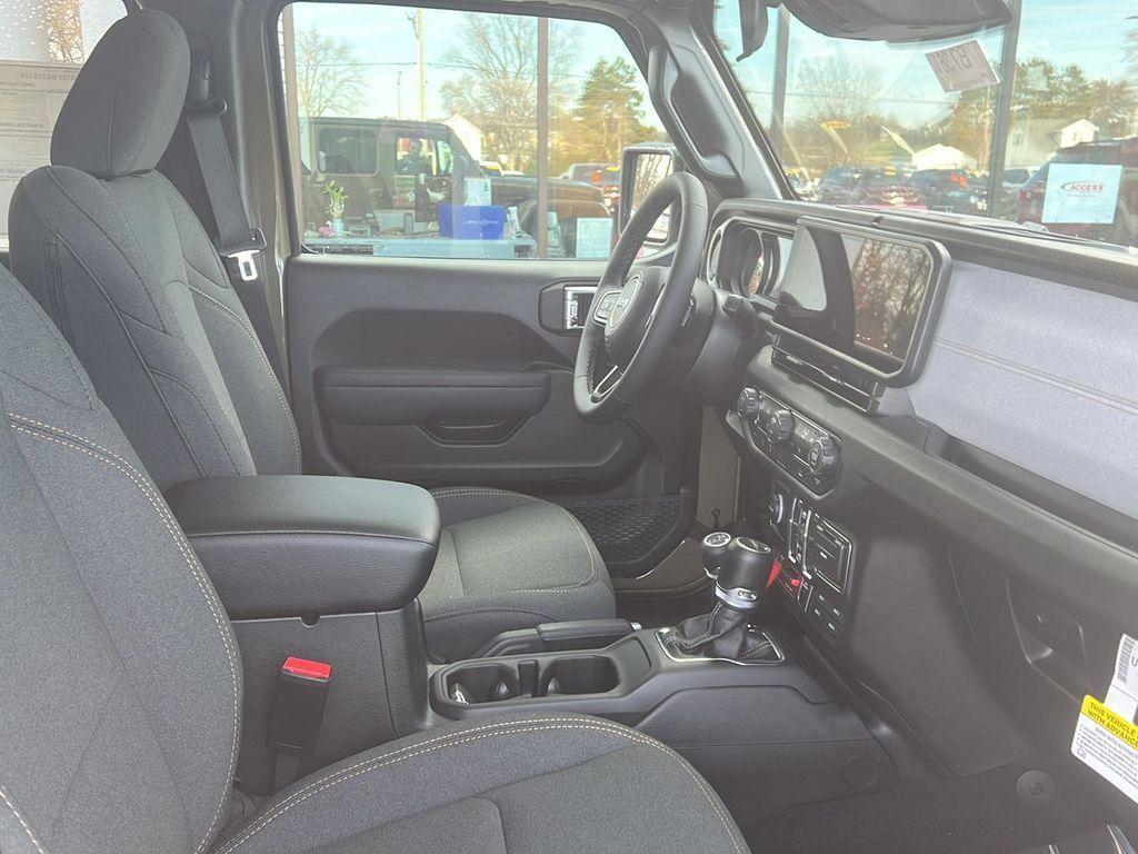 new 2026 Jeep Gladiator car, priced at $50,668
