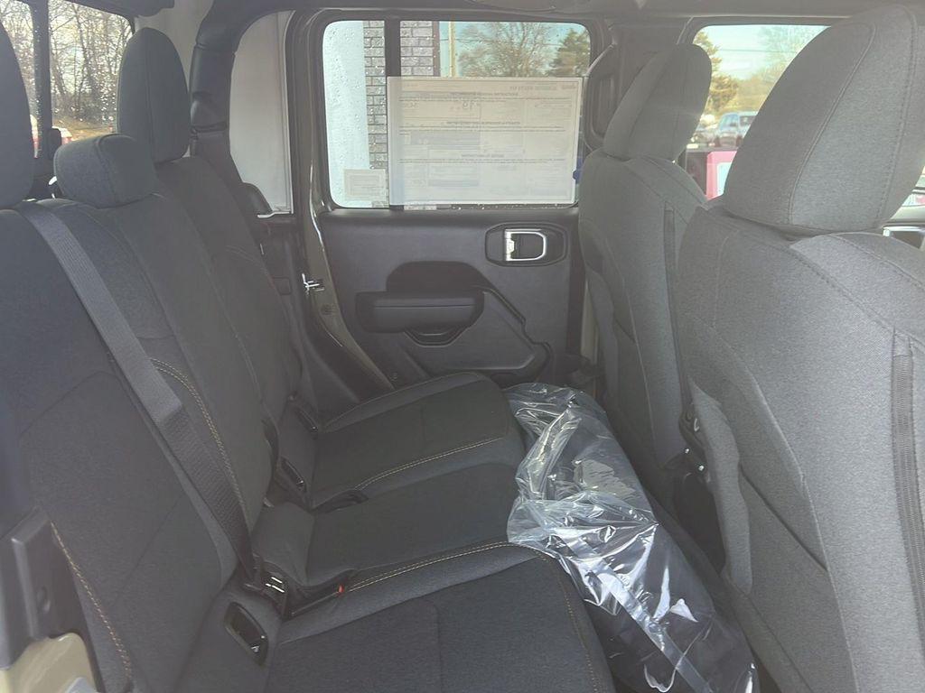 new 2026 Jeep Gladiator car, priced at $50,668