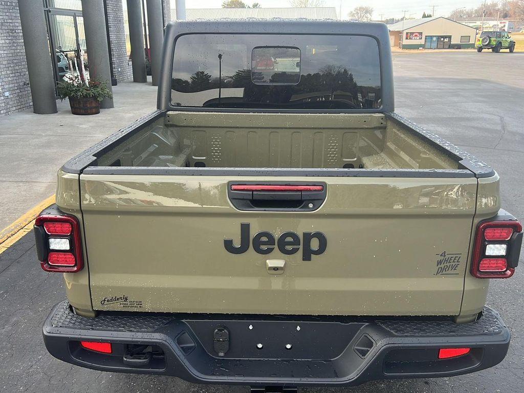 new 2026 Jeep Gladiator car, priced at $50,668