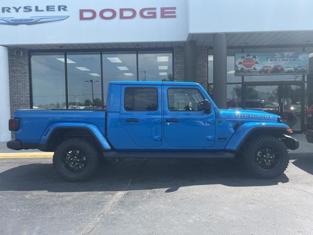new 2025 Jeep Gladiator car, priced at $49,340