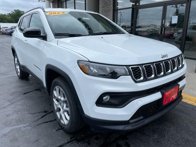 new 2024 Jeep Compass car, priced at $33,490