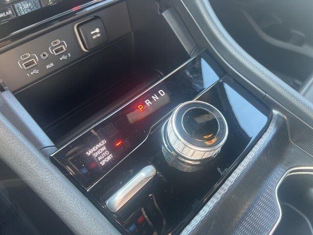 new 2025 Jeep Grand Cherokee car, priced at $47,101