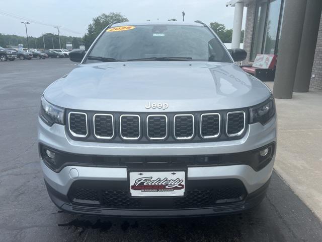 new 2025 Jeep Compass car, priced at $30,760
