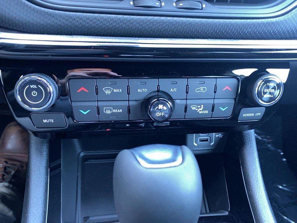 new 2026 Jeep Compass car, priced at $37,124