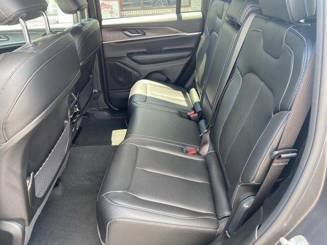 used 2024 Jeep Grand Cherokee car, priced at $37,995