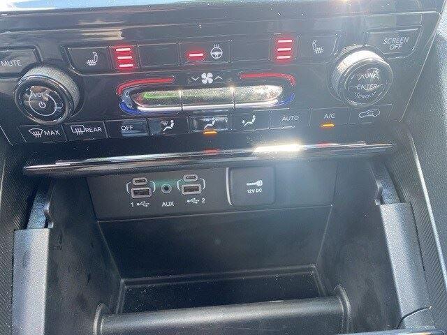 used 2024 Jeep Grand Cherokee car, priced at $37,995