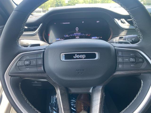 used 2024 Jeep Grand Cherokee car, priced at $39,995