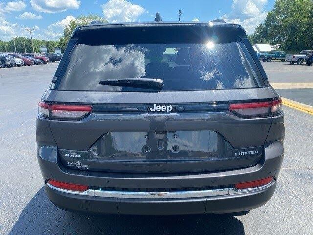 used 2024 Jeep Grand Cherokee car, priced at $37,995