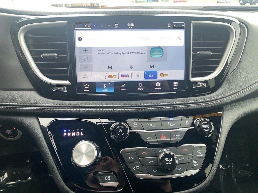 new 2026 Chrysler Pacifica car, priced at $47,742