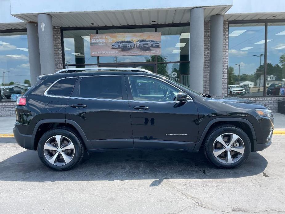 used 2020 Jeep Cherokee car, priced at $22,295