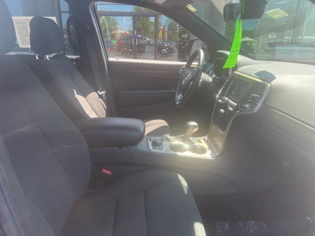 used 2017 Jeep Grand Cherokee car, priced at $15,995