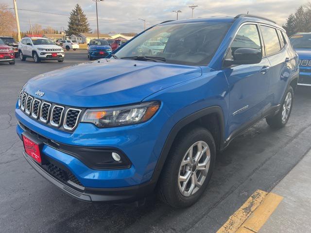 new 2025 Jeep Compass car, priced at $33,035