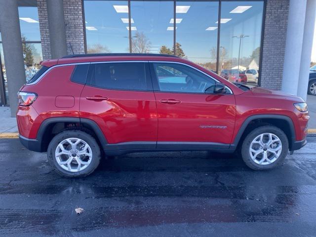 new 2025 Jeep Compass car, priced at $33,035