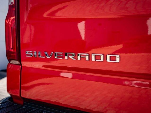 used 2022 Chevrolet Silverado 1500 car, priced at $59,998