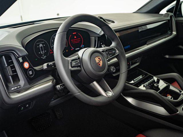new 2025 Porsche Cayenne car, priced at $115,065