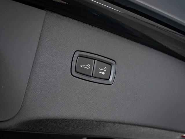 new 2025 Porsche Cayenne car, priced at $115,065